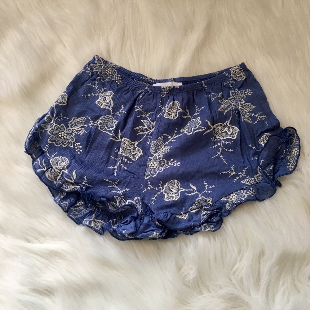 Sadie & Sage Blue Embroidered Ruffle Shorts